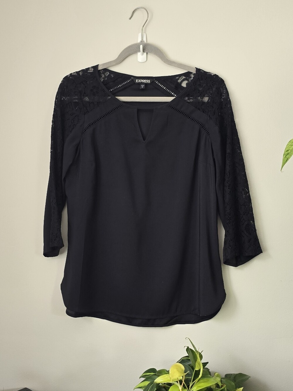 Express Black Lace-Sleeve Keyhole Blouse Small